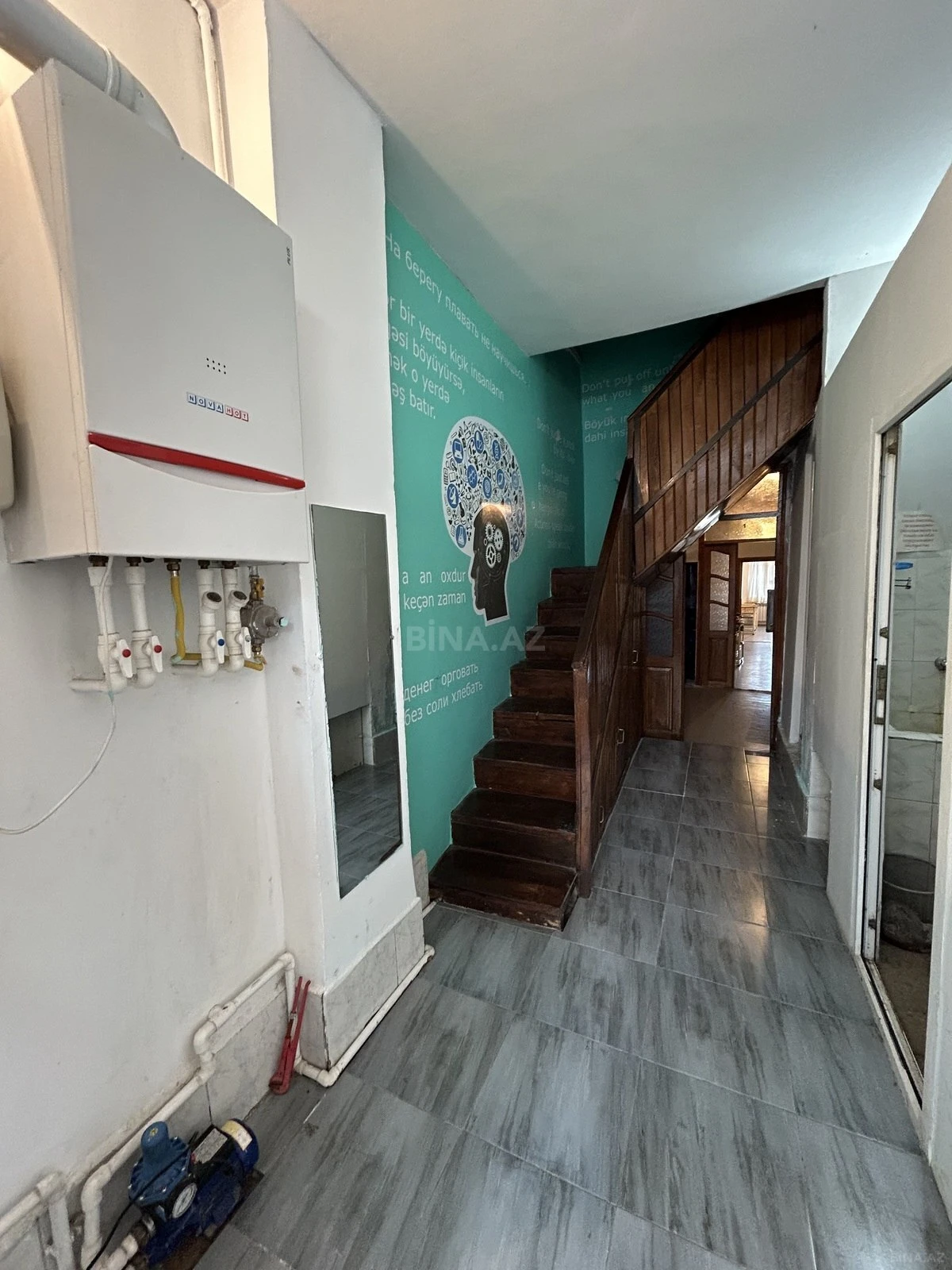 Kirayə verilir 6 otaqlı həyət evi 160 m²