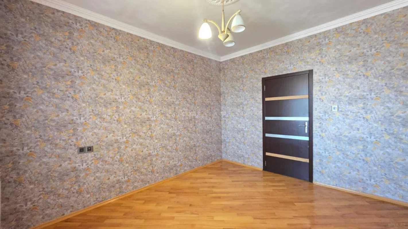 Satılır 3 otaqlı mənzil 70 m²