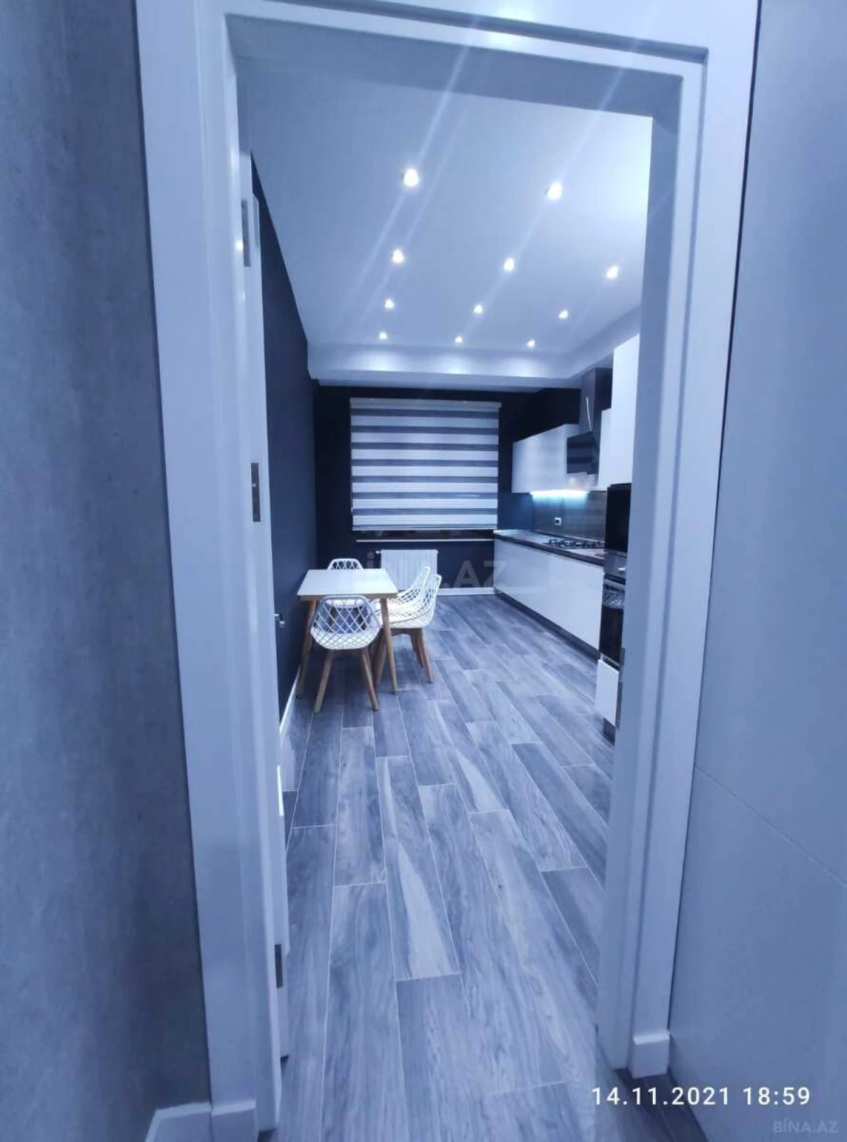 Kirayə verilir 2 otaqlı mənzil 95 m²