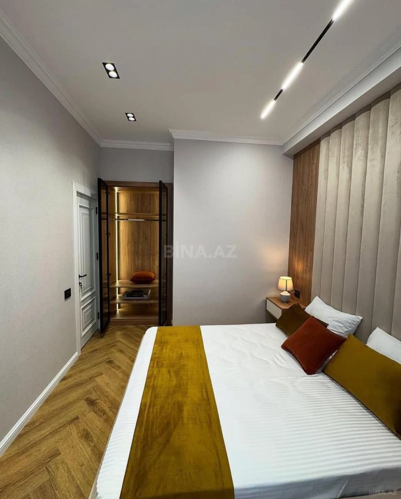 Kirayə verilir 2 otaqlı mənzil 70 m²