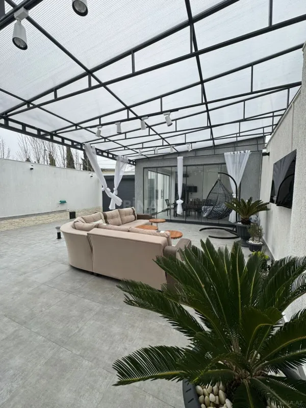 Satılır 4 otaqlı həyət evi 140 m²