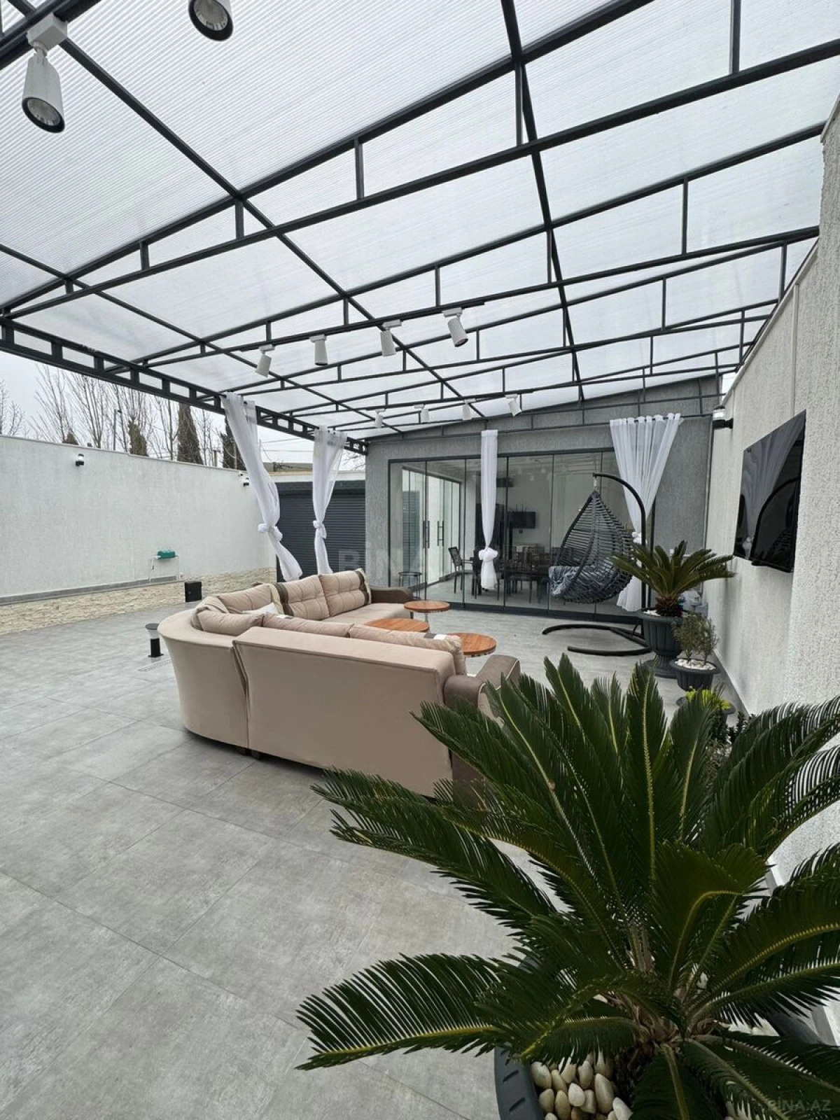 Satılır 4 otaqlı həyət evi 140 m²