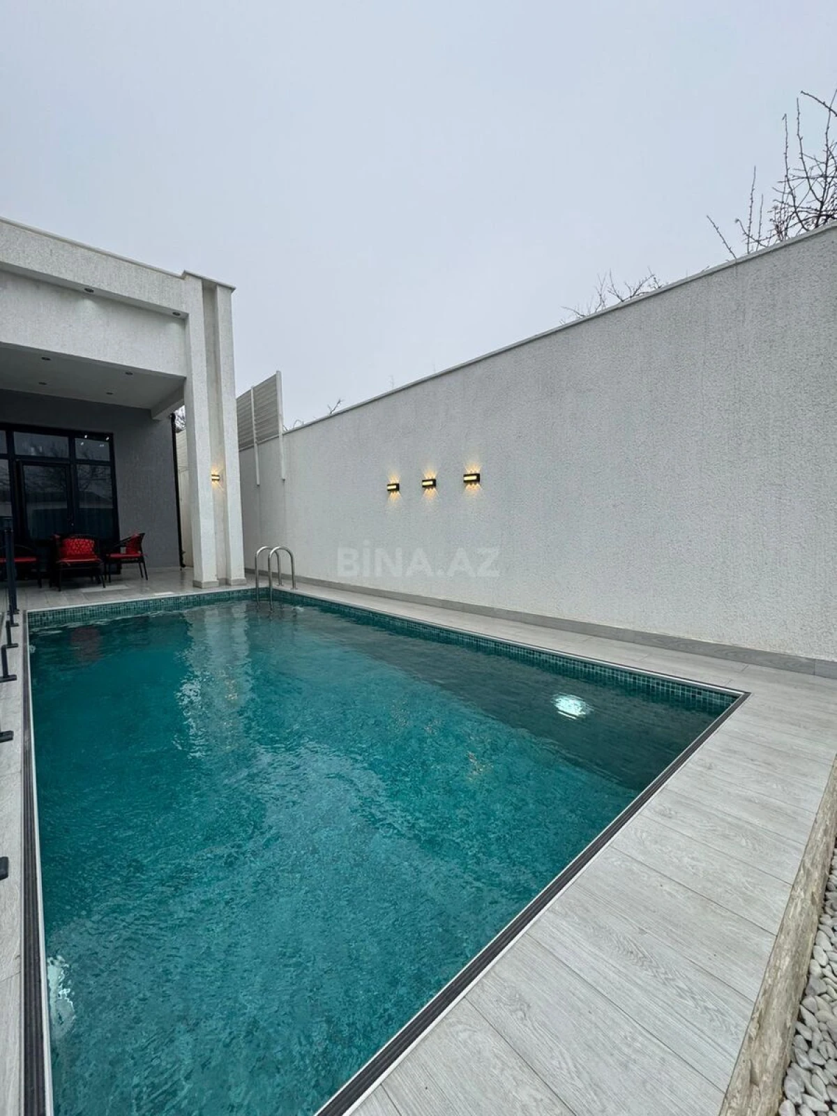 Satılır 4 otaqlı həyət evi 140 m²