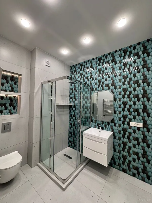 Satılır 3 otaqlı mənzil 92 m²