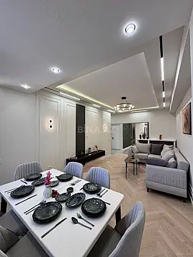 Satılır 3 otaqlı mənzil 92 m²
