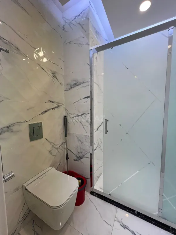 Kirayə verilir 2 otaqlı mənzil 100 m²