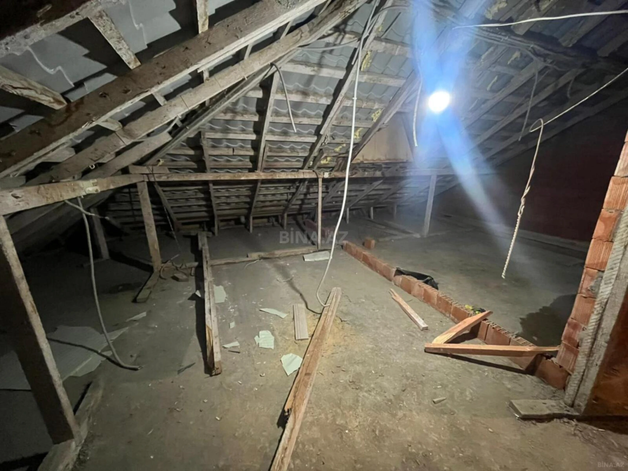 Satılır 3 otaqlı mənzil 75 m²