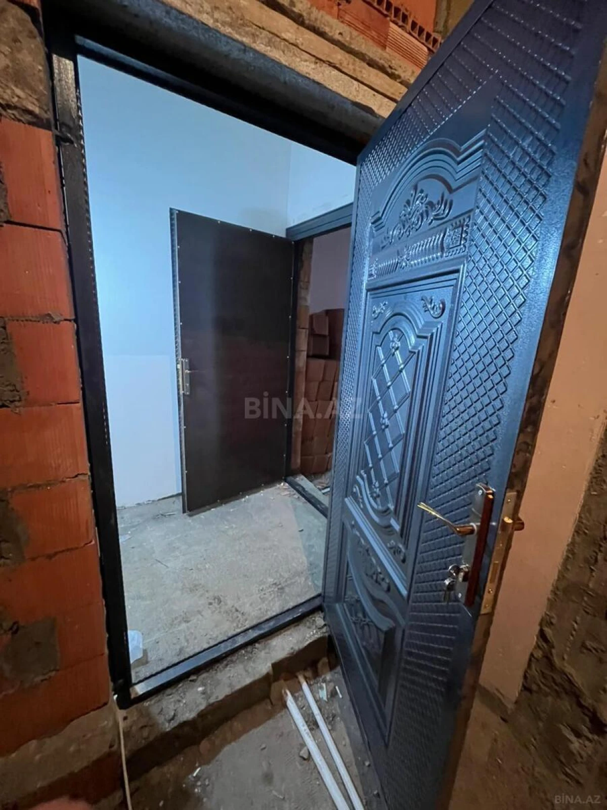 Satılır 3 otaqlı mənzil 75 m²
