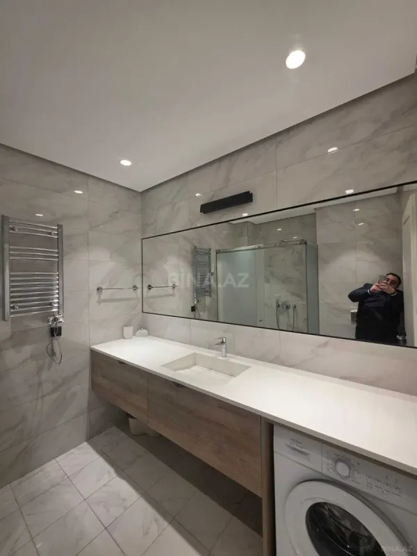 Satılır 1 otaqlı mənzil 47.5 m²