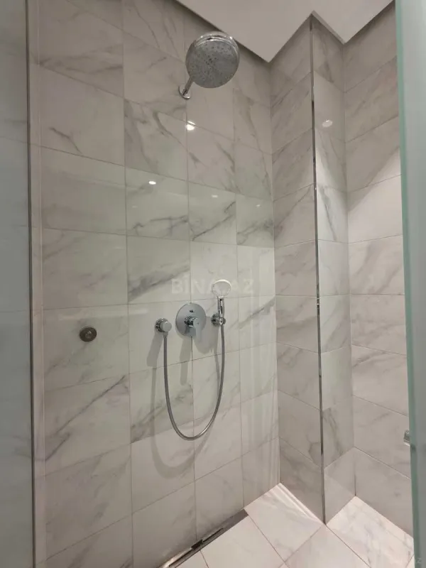 Satılır 1 otaqlı mənzil 47.5 m²