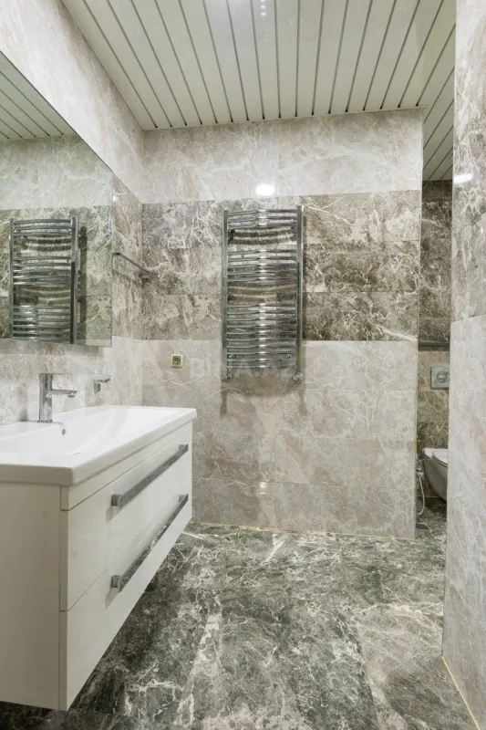 Kirayə verilir 3 otaqlı mənzil 162 m²