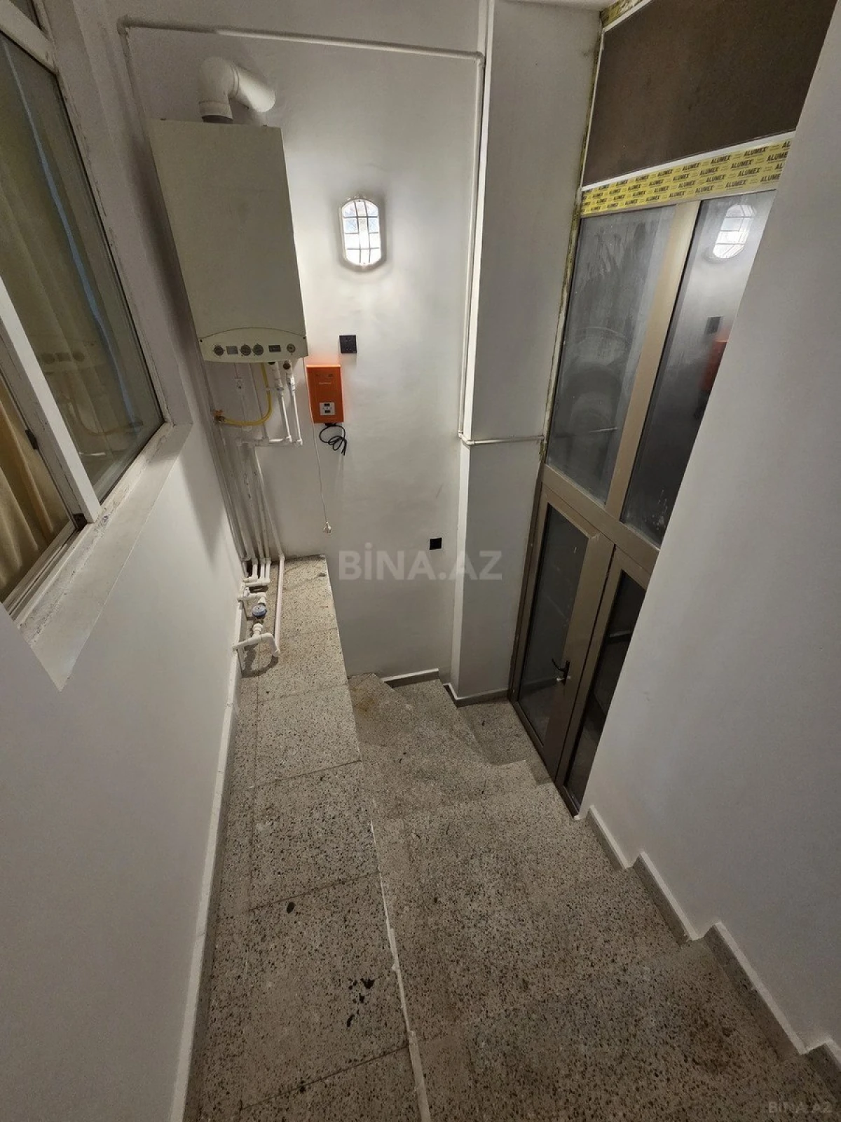 Satılır 2 otaqlı mənzil 50 m²