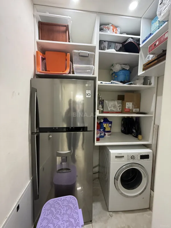 Satılır 3 otaqlı mənzil 115 m²