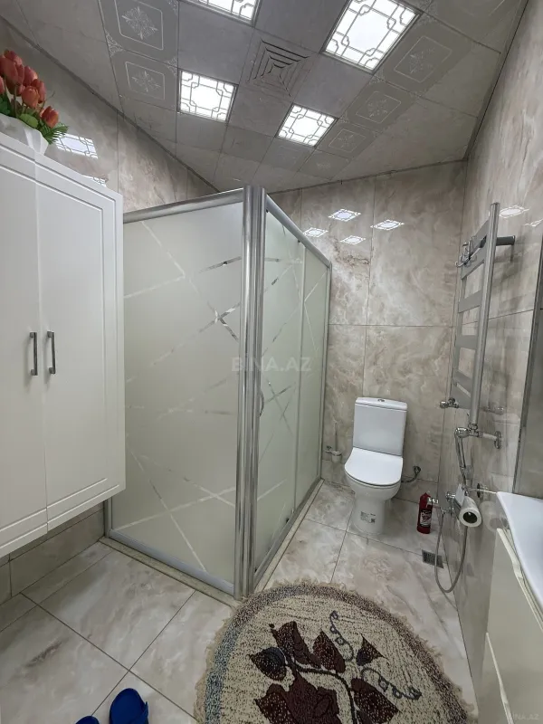 Satılır 3 otaqlı mənzil 115 m²