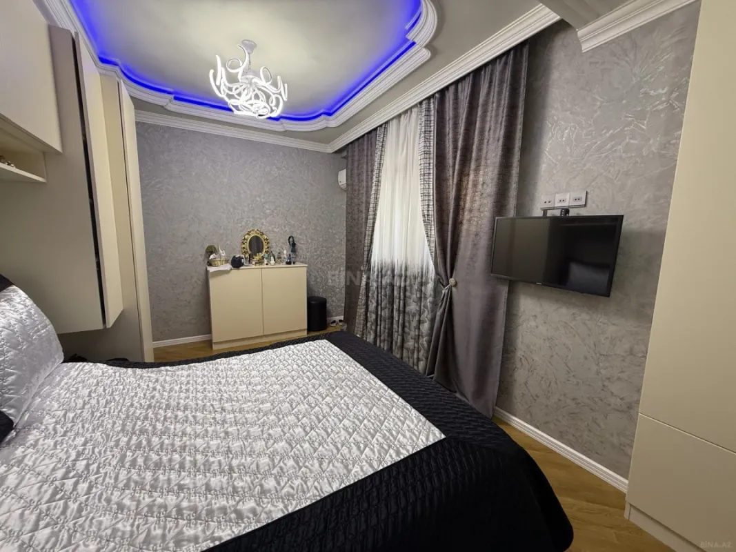 Satılır 3 otaqlı mənzil 115 m²