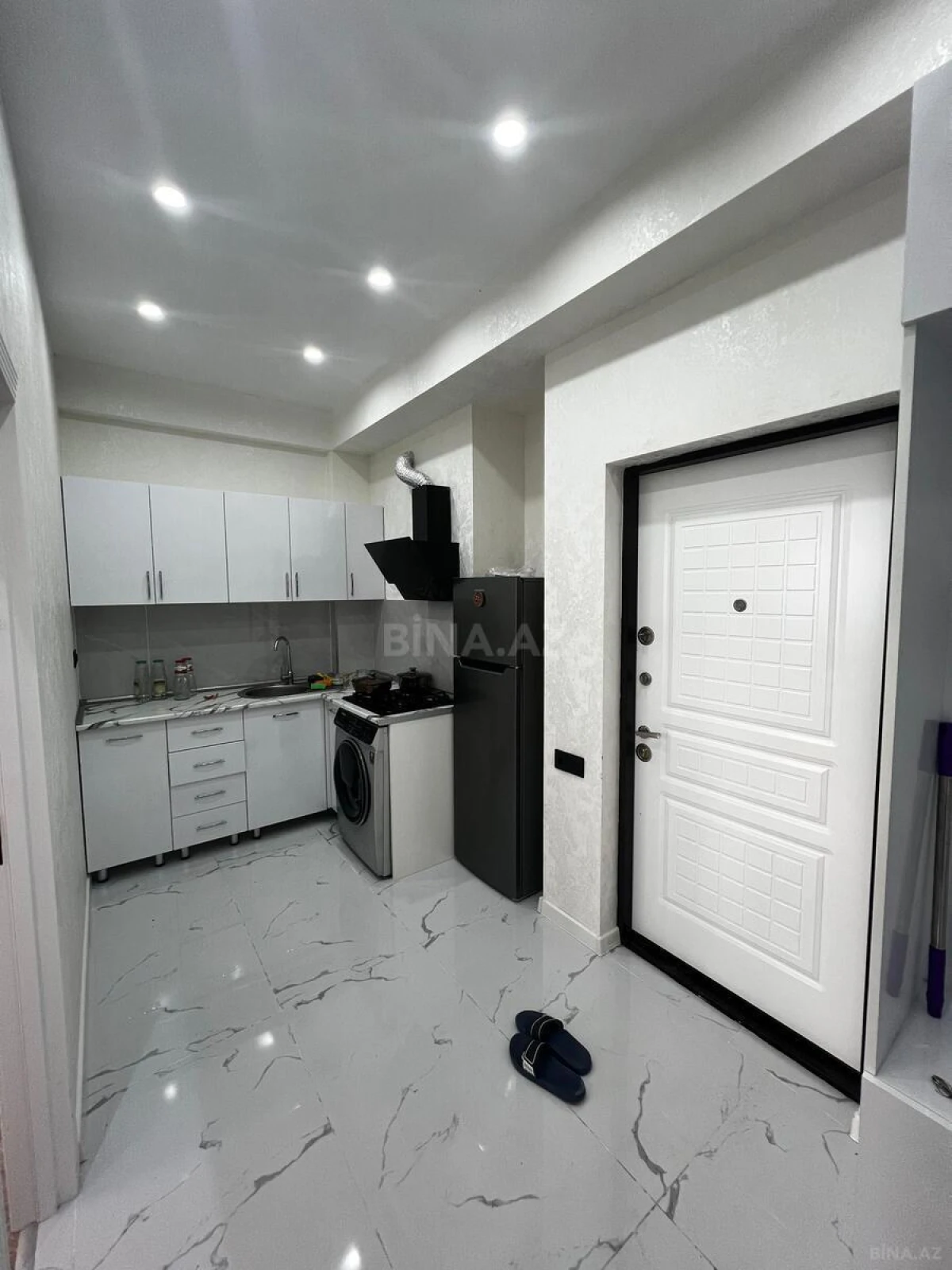 Kirayə verilir 2 otaqlı mənzil 50 m²