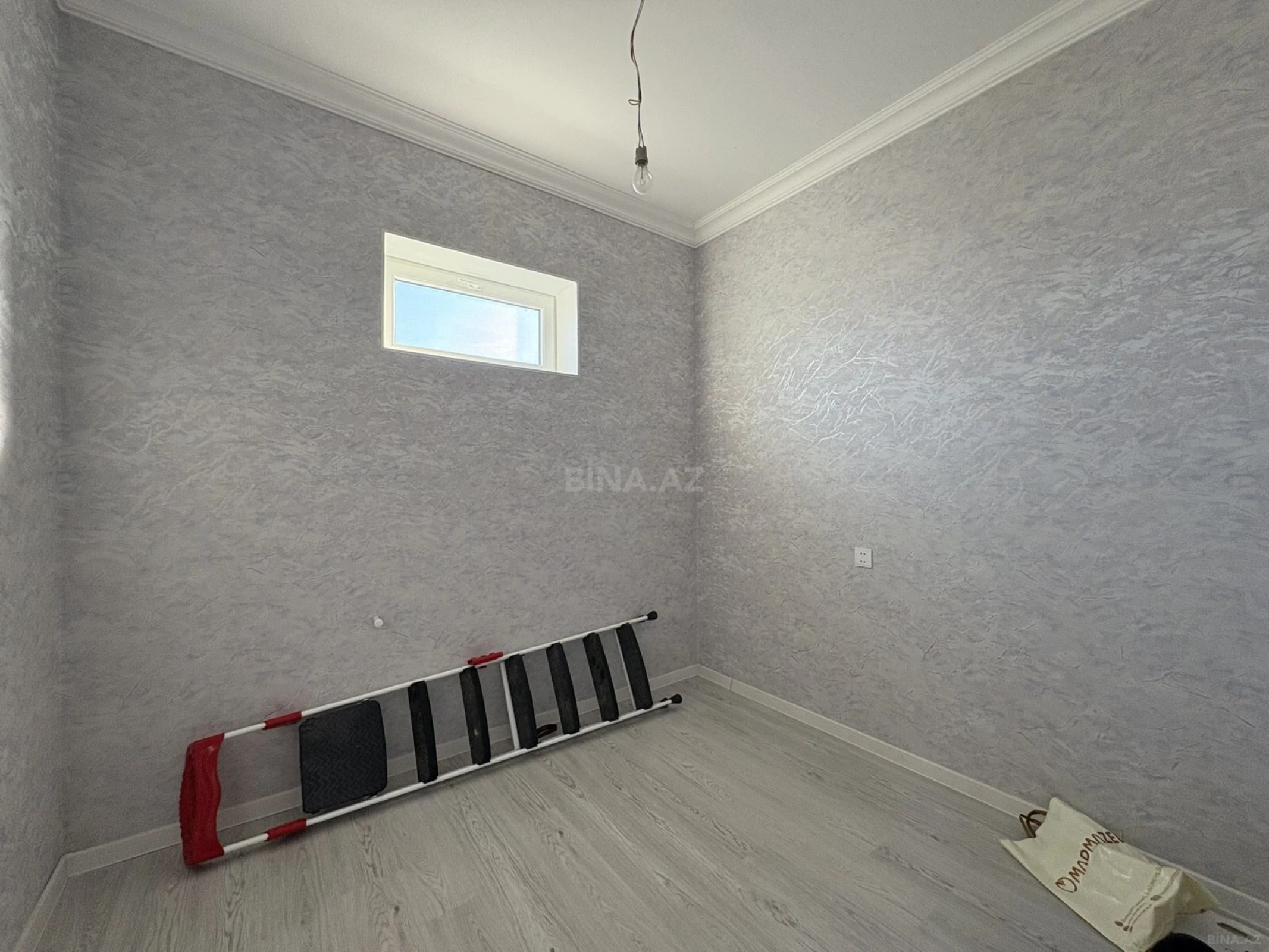 Satılır 4 otaqlı həyət evi 110 m²