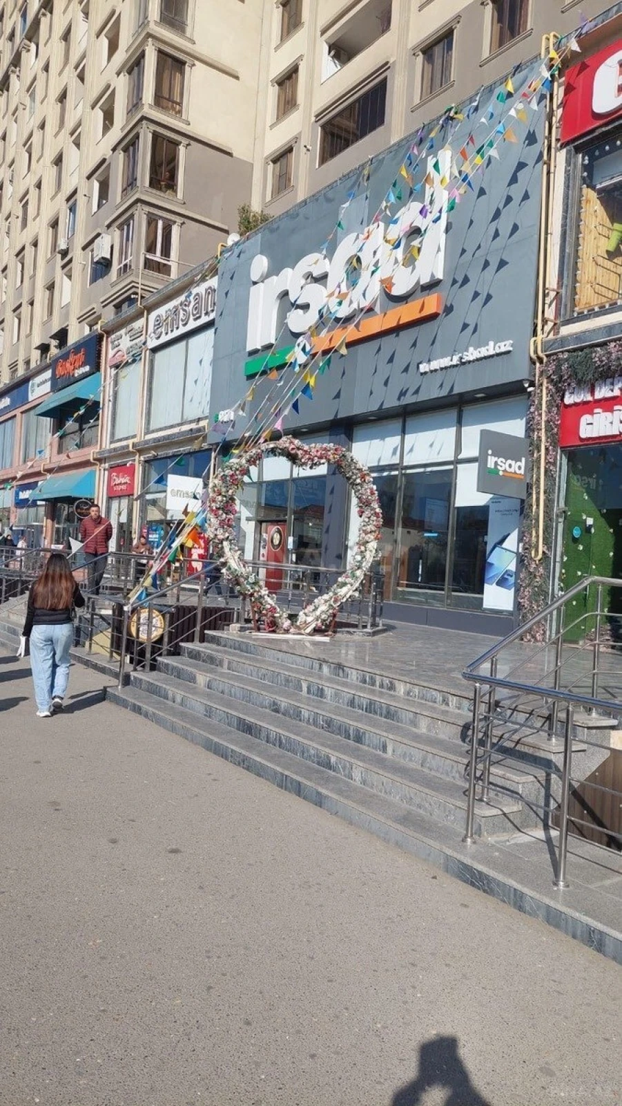 Kirayə verilir obyekt 56 m²