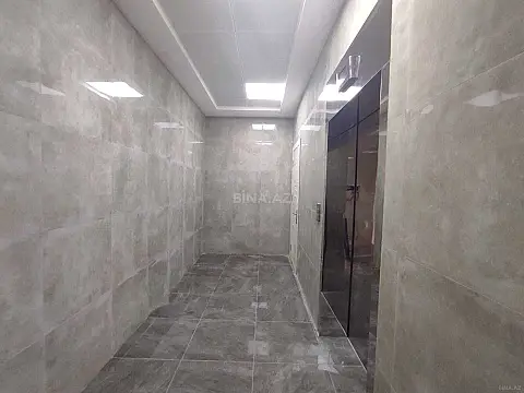 Satılır 3 otaqlı mənzil 137 m²