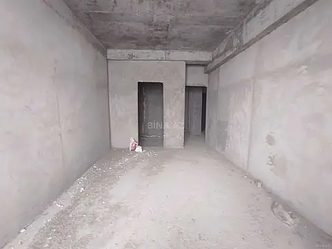 Satılır 3 otaqlı mənzil 137 m²