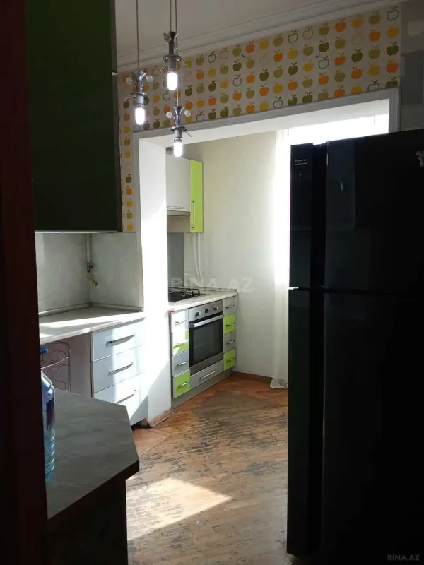 Kirayə verilir 4 otaqlı mənzil 115 m²