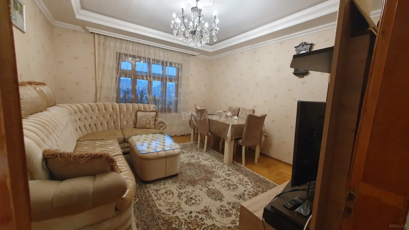 Satılır 3 otaqlı mənzil 80 m²