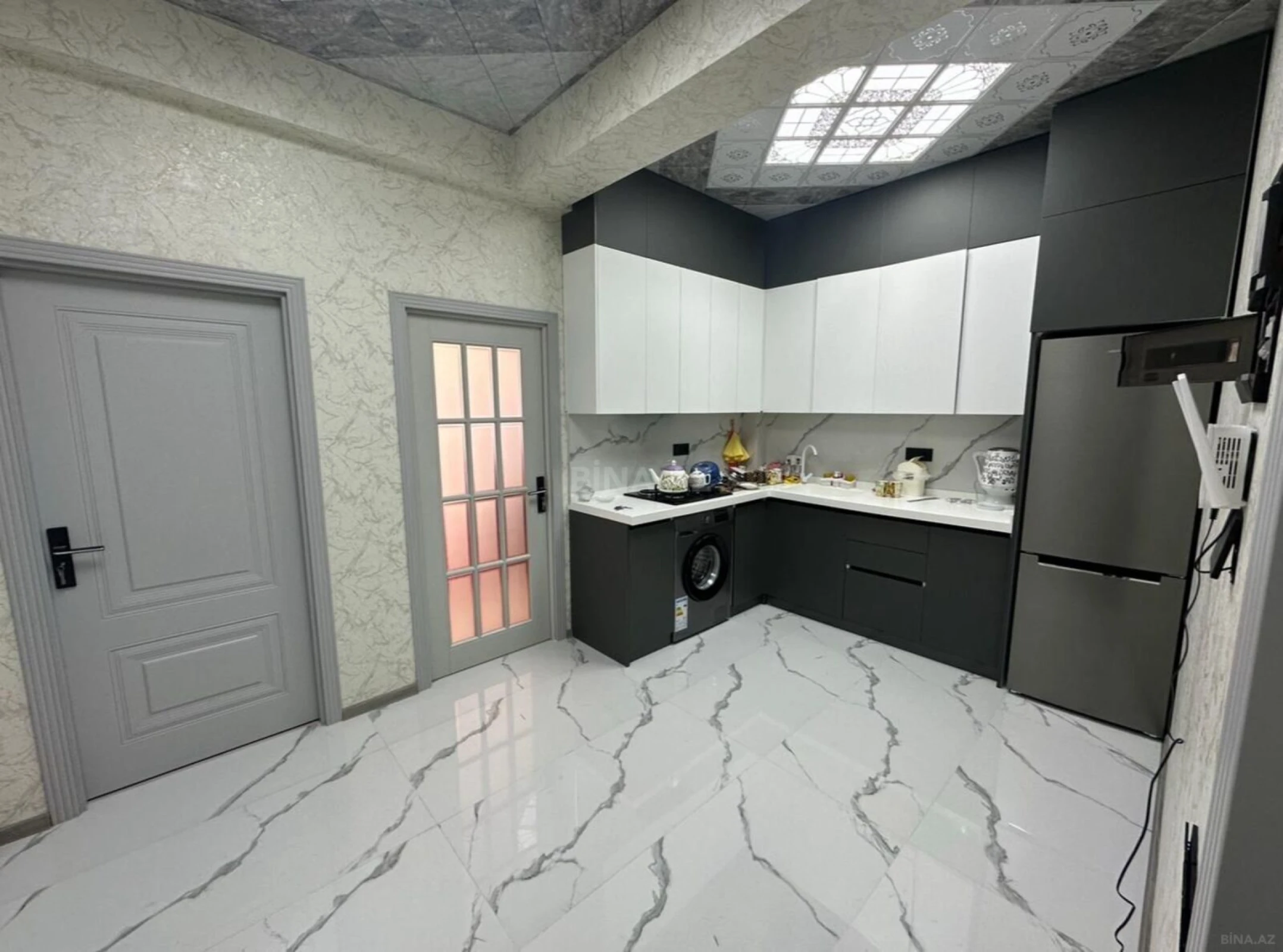 Kirayə verilir 3 otaqlı mənzil 75 m²