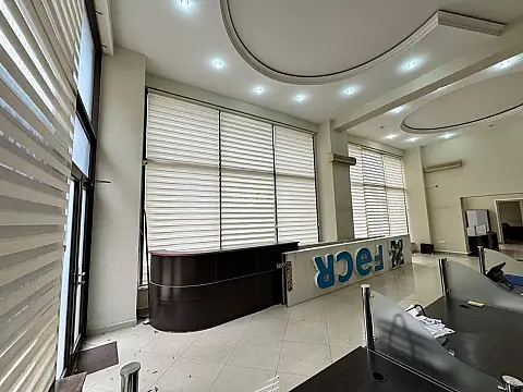 Kirayə verilir obyekt 330 m²