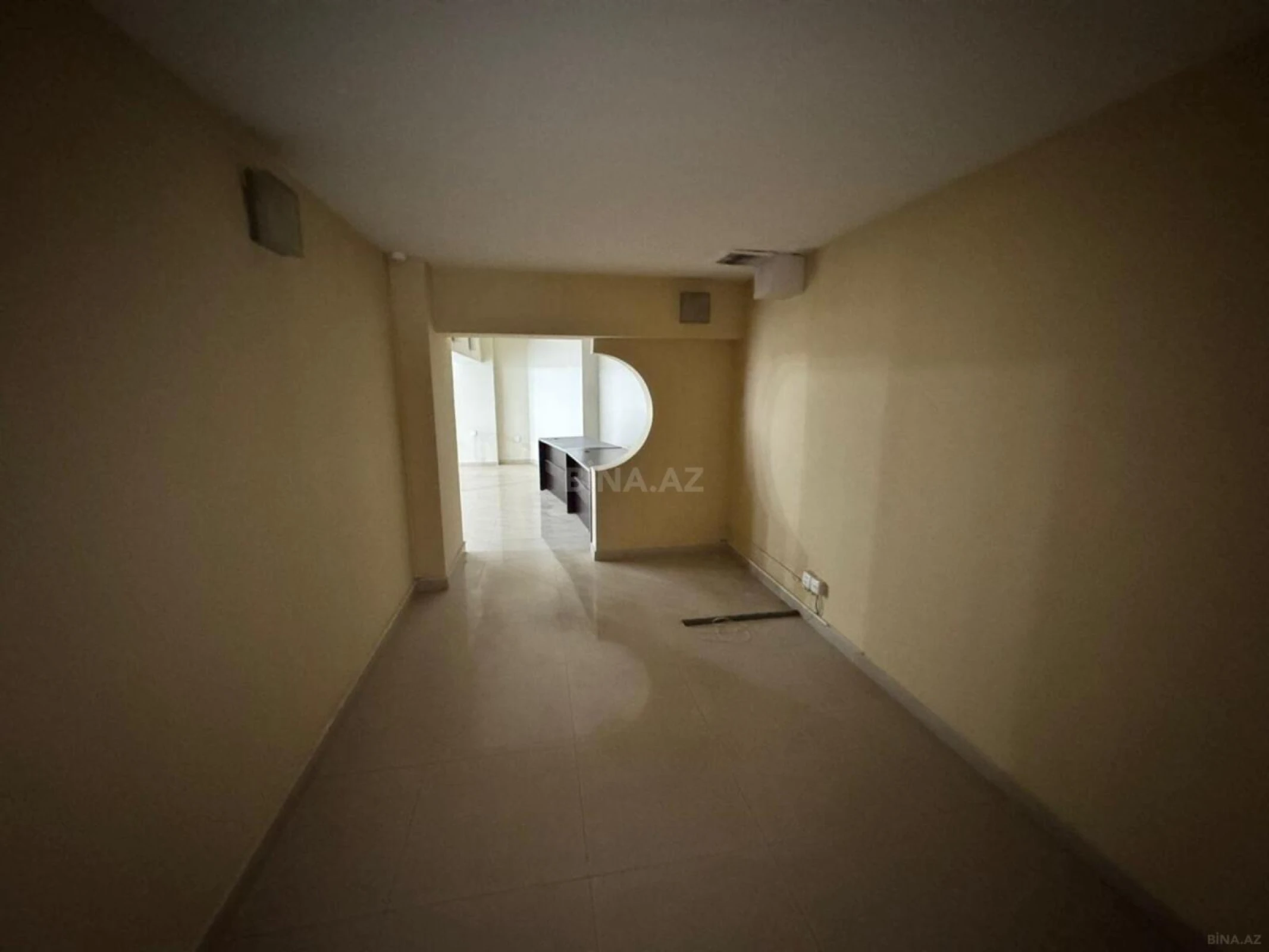 Kirayə verilir obyekt 330 m²