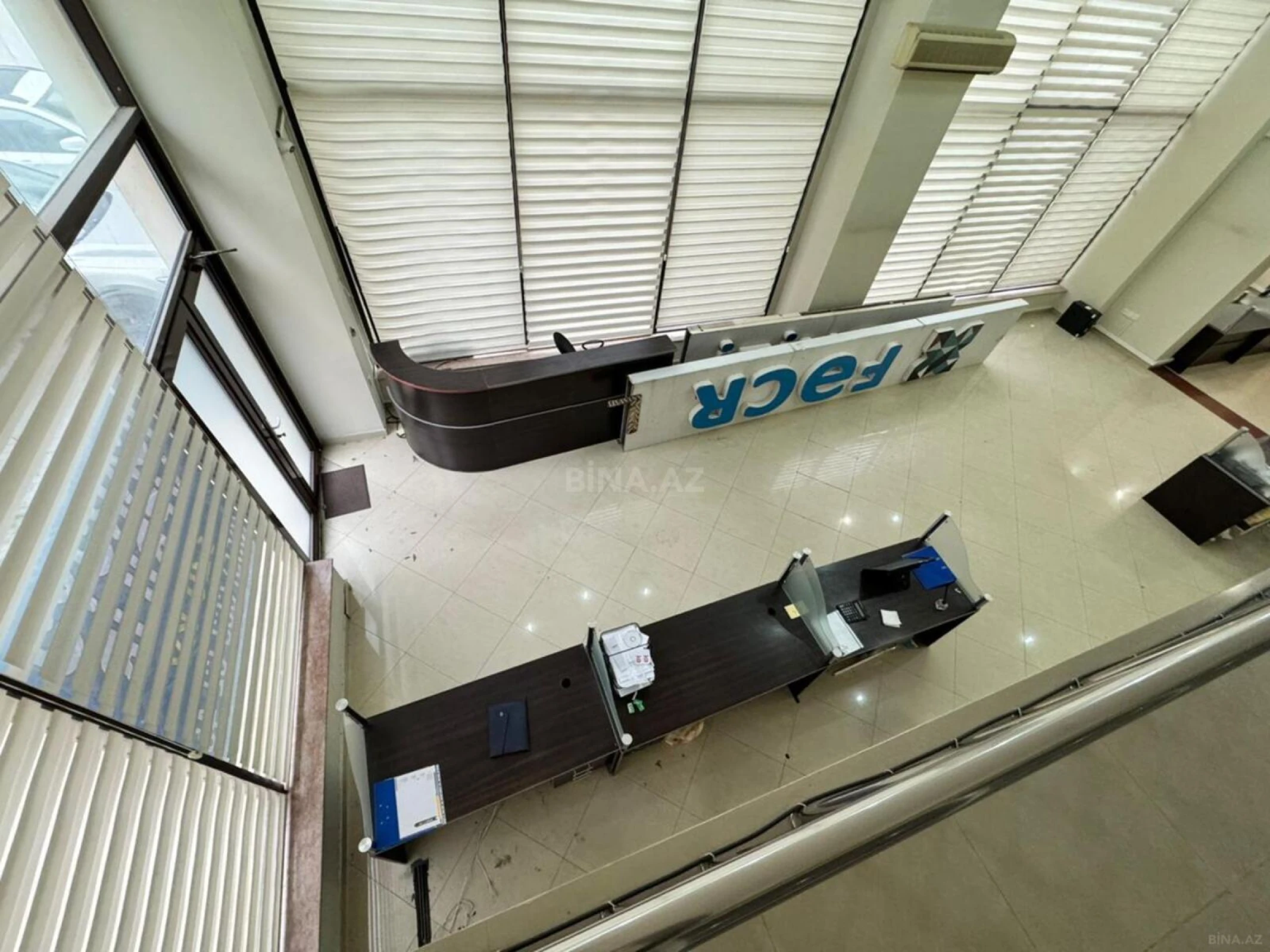 Kirayə verilir obyekt 330 m²