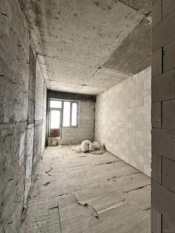 Satılır 3 otaqlı mənzil 124 m²