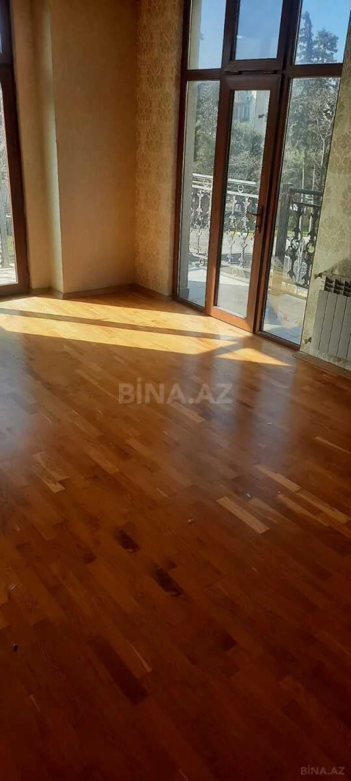 Kirayə verilir 2 otaqlı mənzil 70 m²