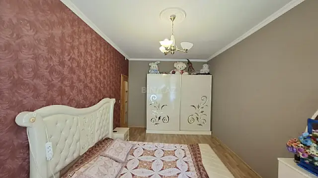 Satılır 3 otaqlı mənzil 75 m²