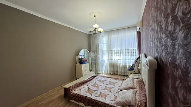 Satılır 3 otaqlı mənzil 75 m²