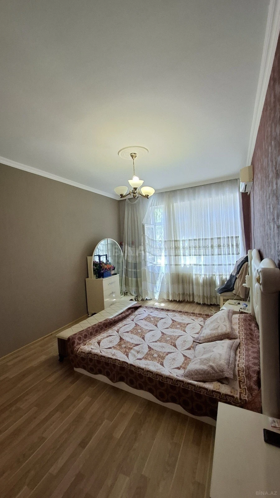 Satılır 3 otaqlı mənzil 75 m²
