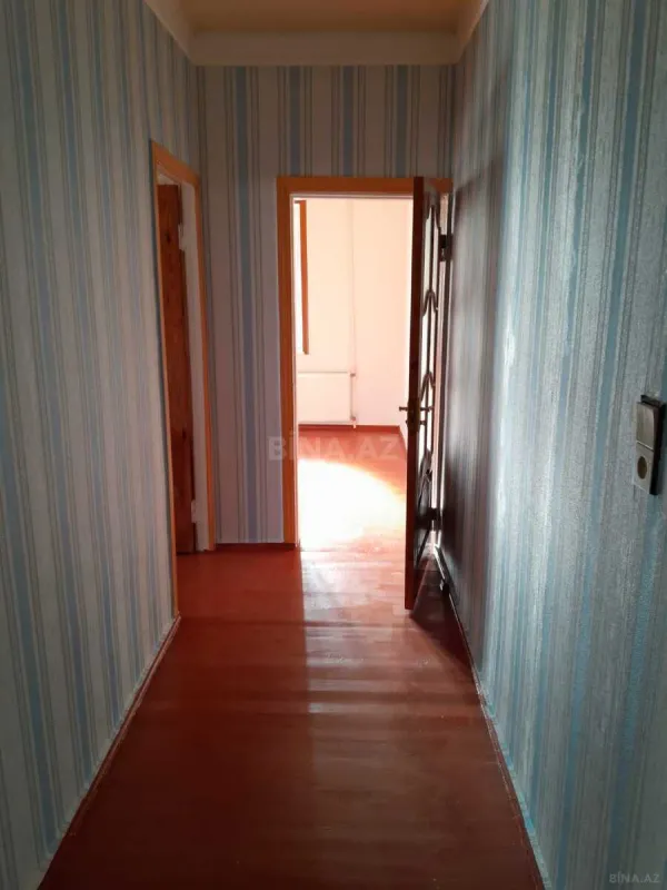 Satılır 2 otaqlı mənzil 70 m²
