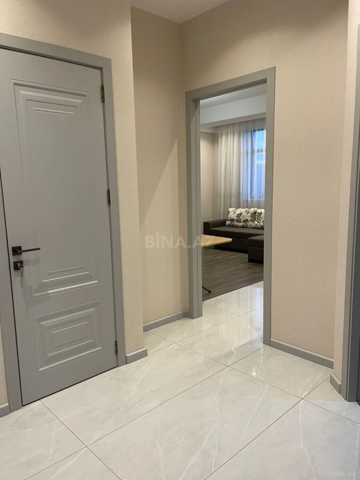 Kirayə verilir 2 otaqlı mənzil 55 m²