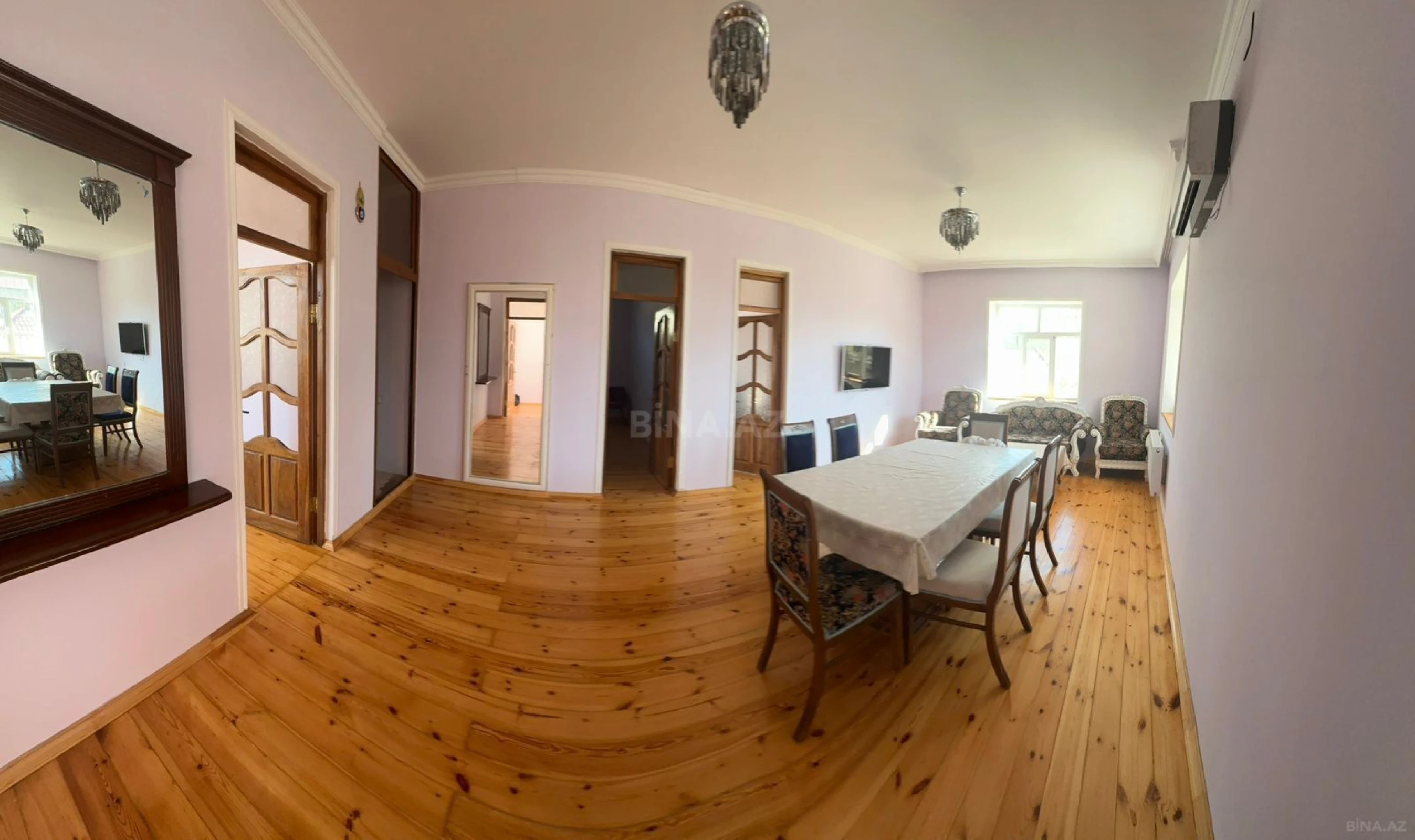 Satılır 9 otaqlı həyət evi 250 m²
