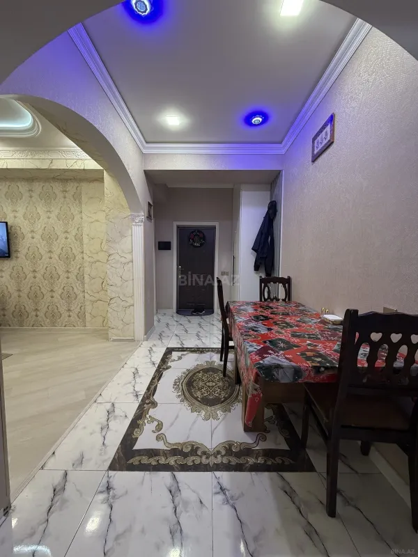 Satılır 4 otaqlı mənzil 83 m²