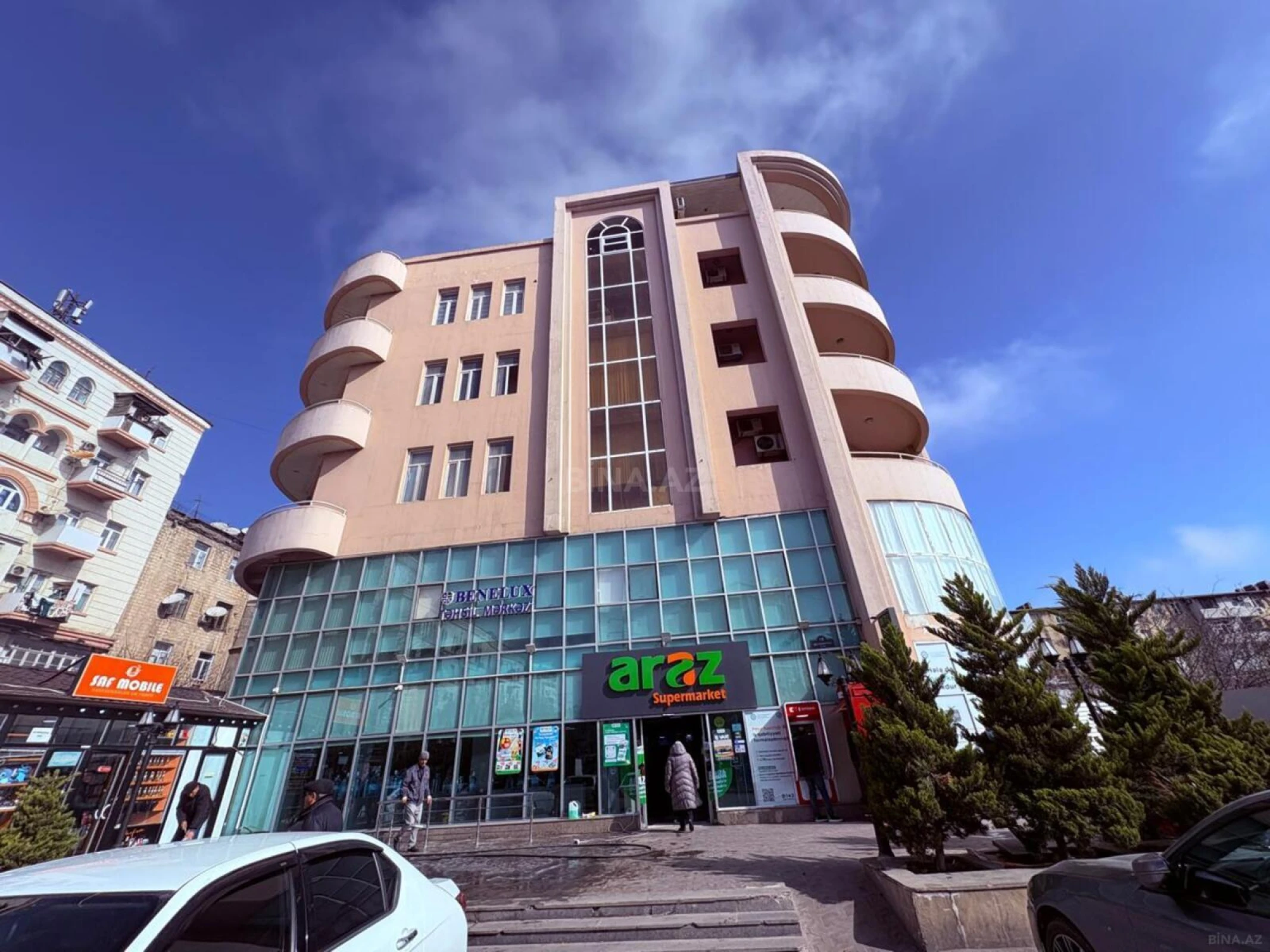 Satılır 3 otaqlı mənzil 100 m²