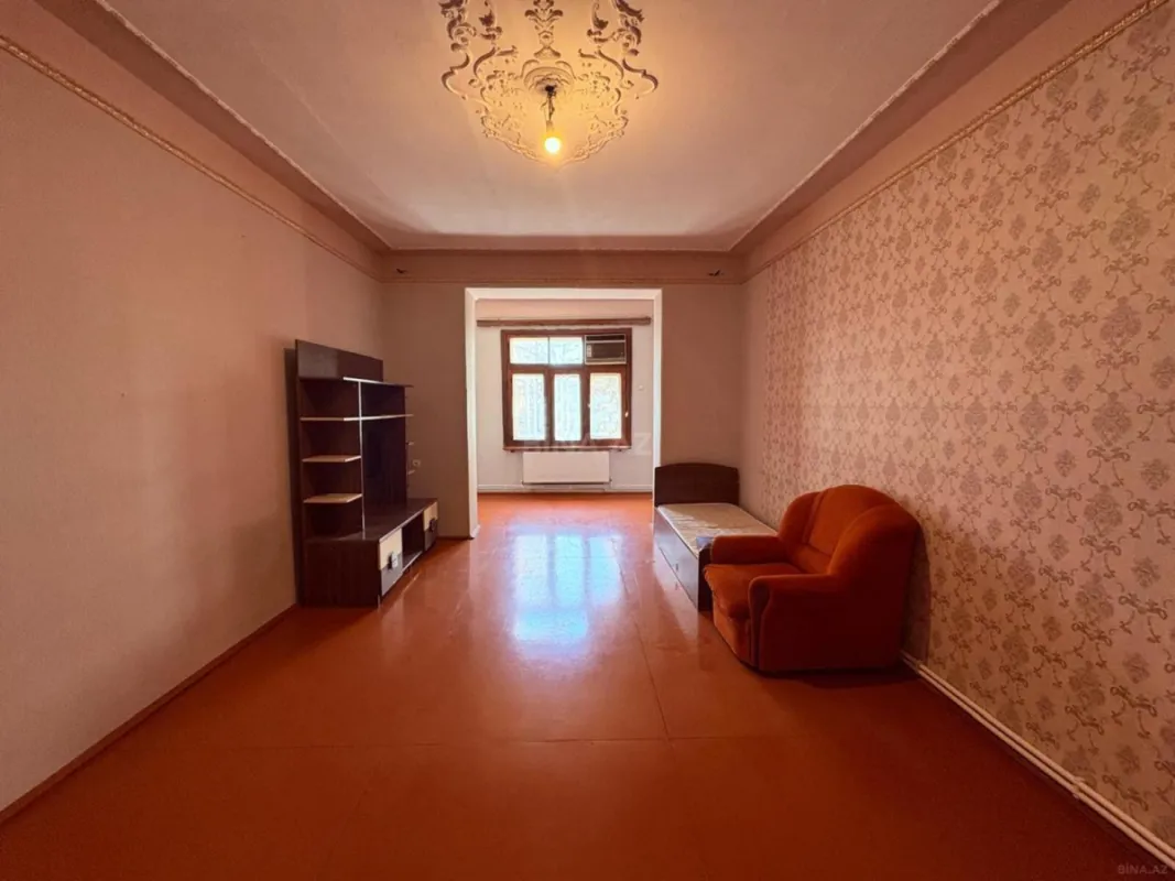 Satılır 3 otaqlı mənzil 100 m²