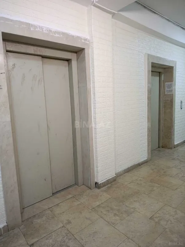 Satılır 3 otaqlı mənzil 120 m²