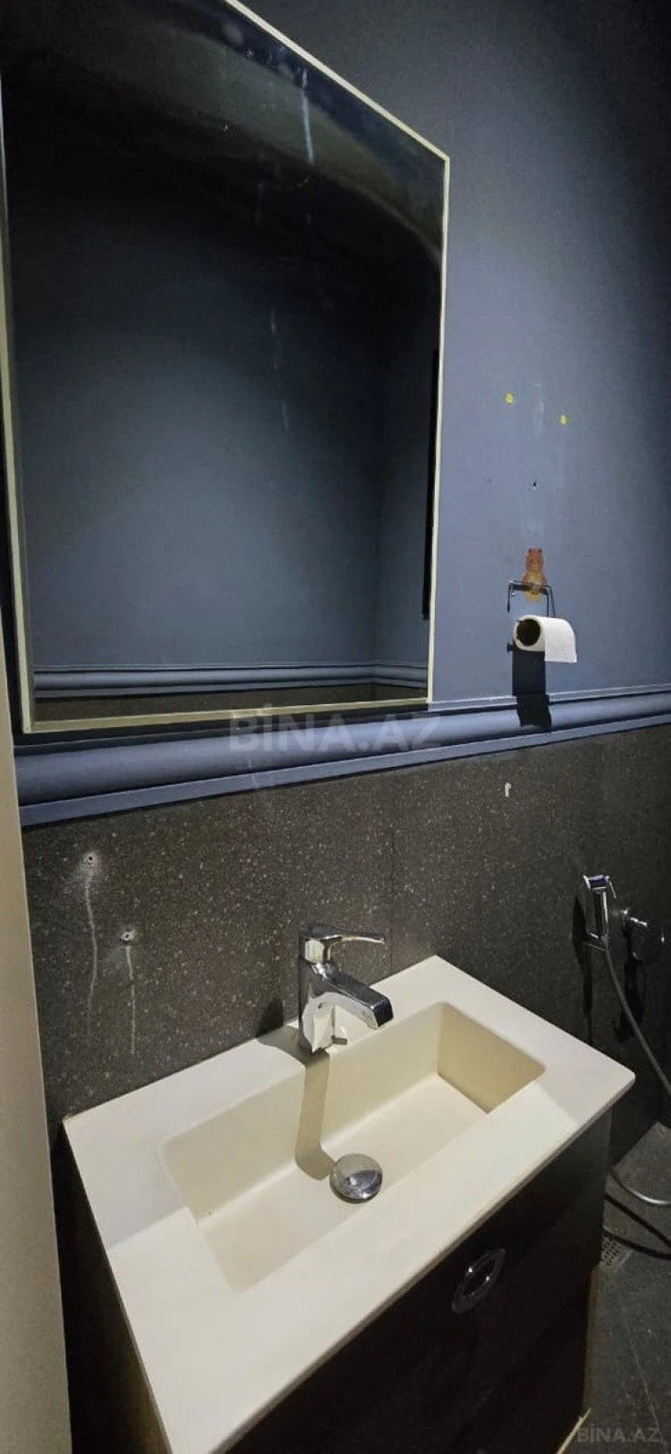 Kirayə verilir 5 otaqlı ofis 165 m²