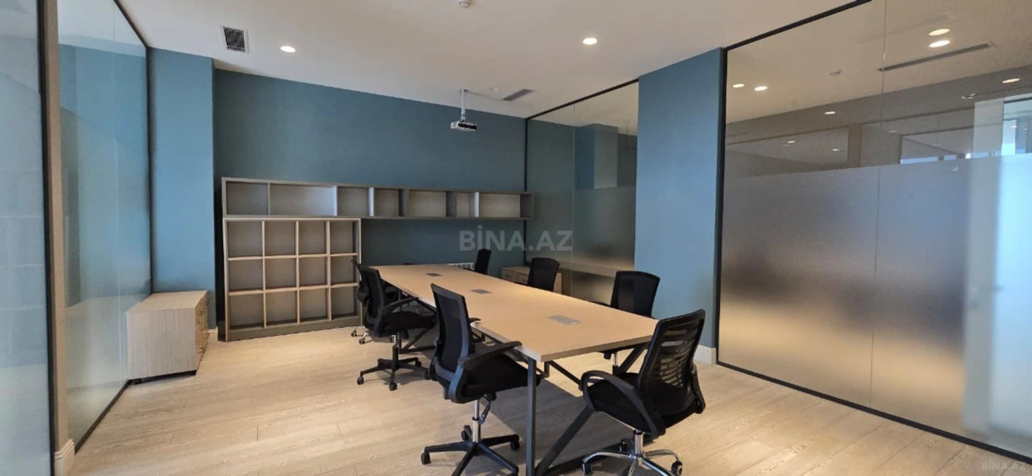 Kirayə verilir 5 otaqlı ofis 165 m²