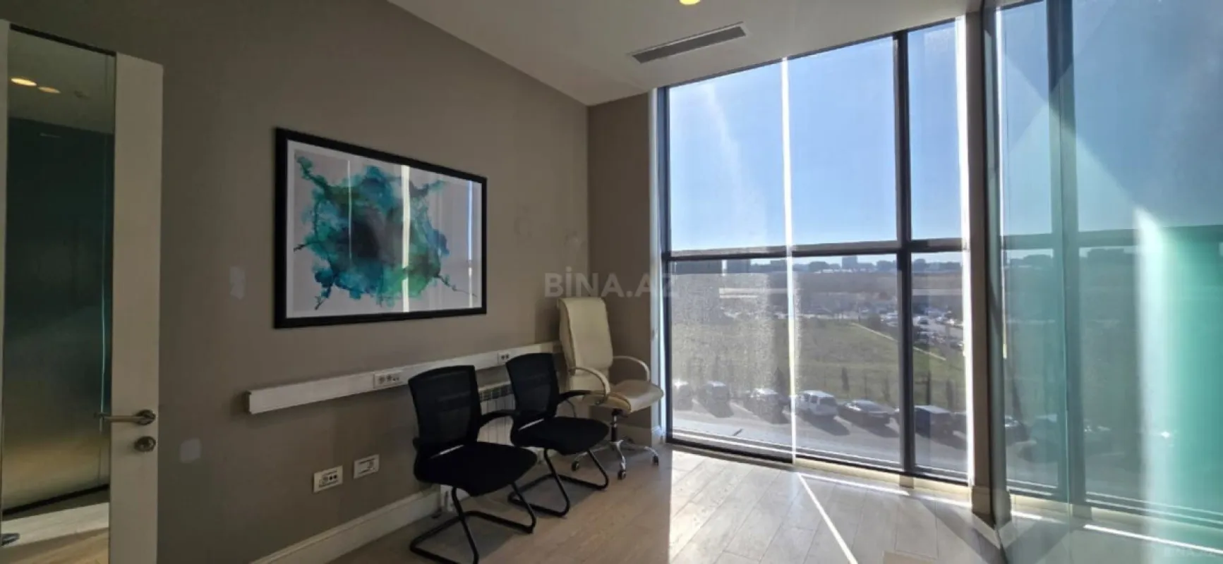 Kirayə verilir 5 otaqlı ofis 165 m²