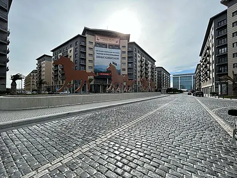 Satılır 3 otaqlı mənzil 130 m² — Bakı, Köhnə Günəşli 3 otaq 130.00 m²