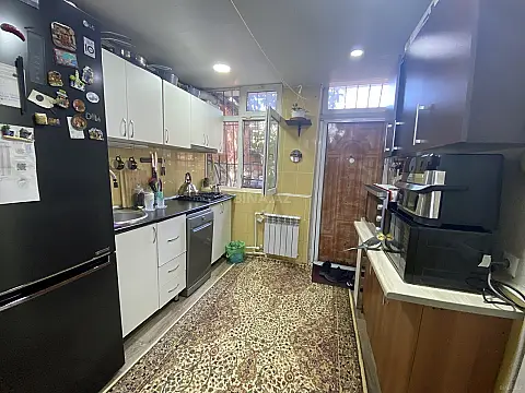 Satılır 2 otaqlı mənzil 55 m²