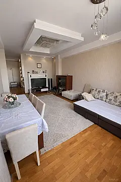 Satılır 2 otaqlı mənzil 110 m²