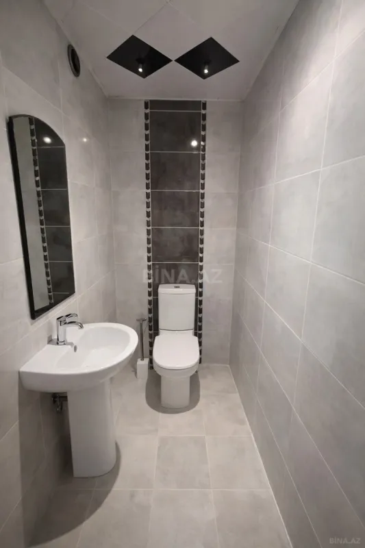 Satılır 2 otaqlı mənzil 110 m²