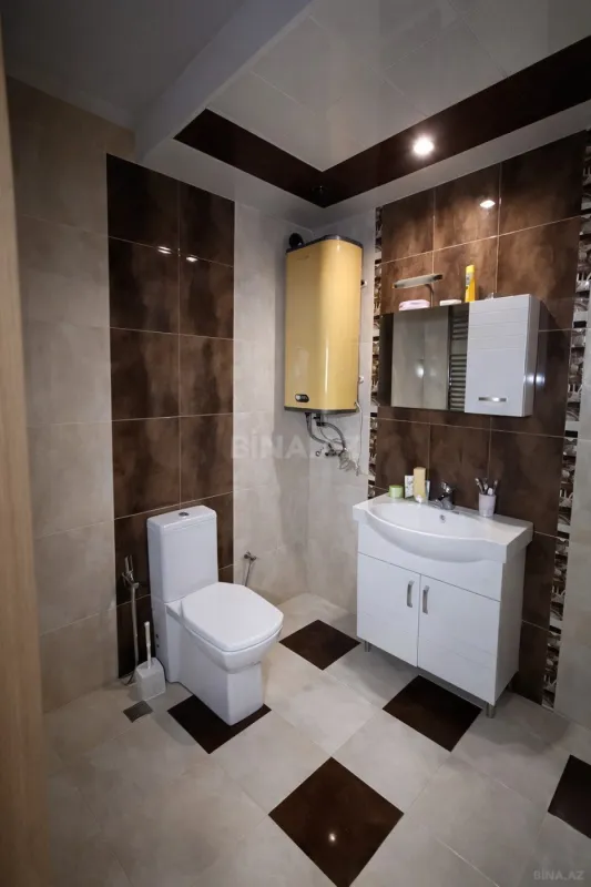 Satılır 2 otaqlı mənzil 110 m²